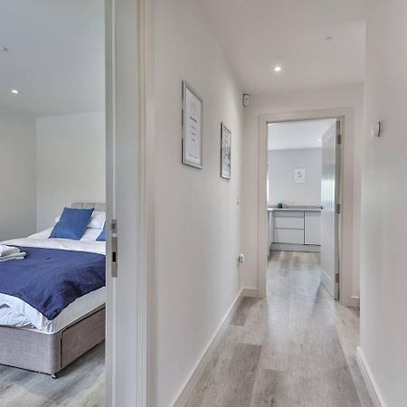 שפילד Newly Renovated 3 Bed 2 Bath Apartment & Parking מראה חיצוני תמונה