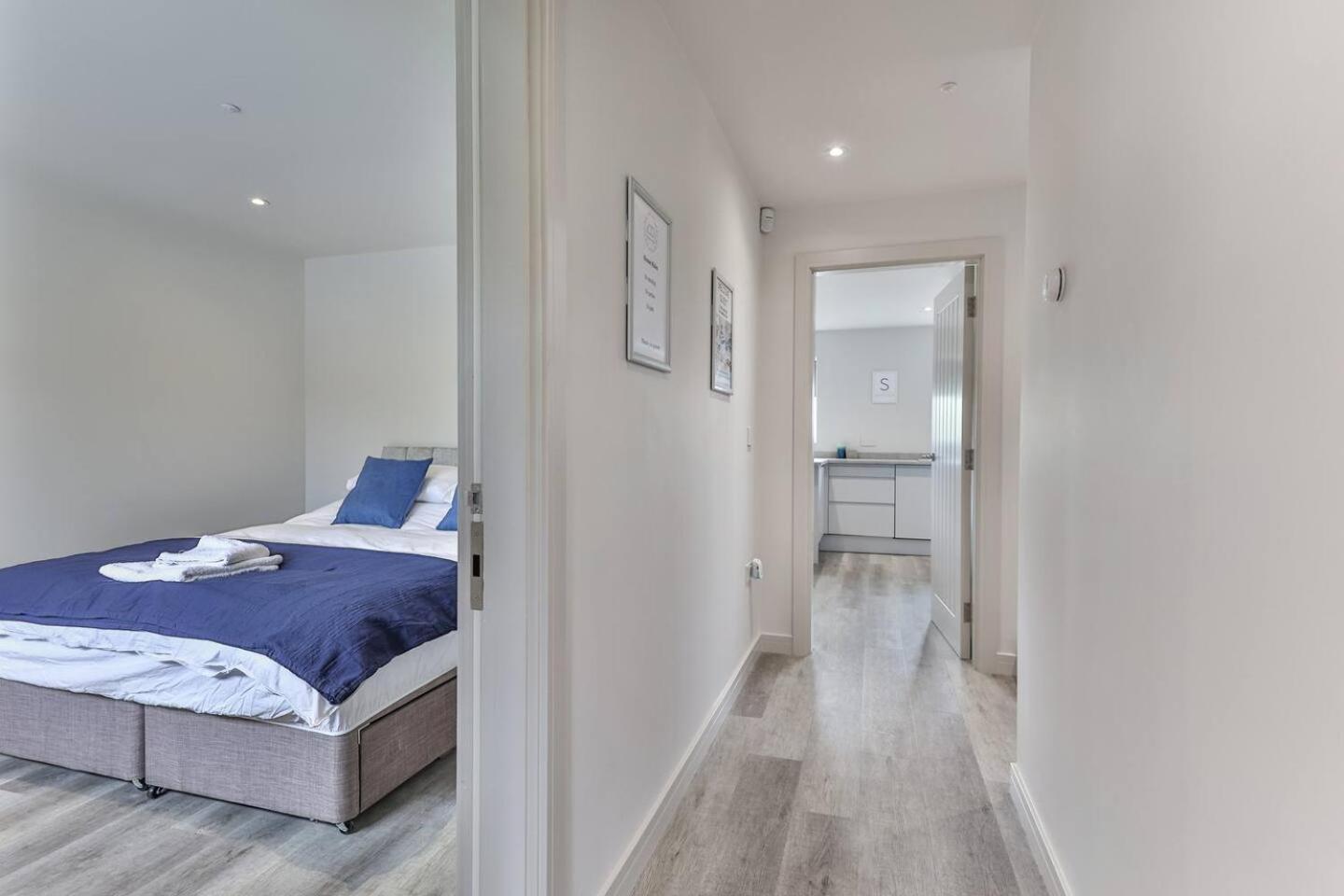 שפילד Newly Renovated 3 Bed 2 Bath Apartment & Parking מראה חיצוני תמונה